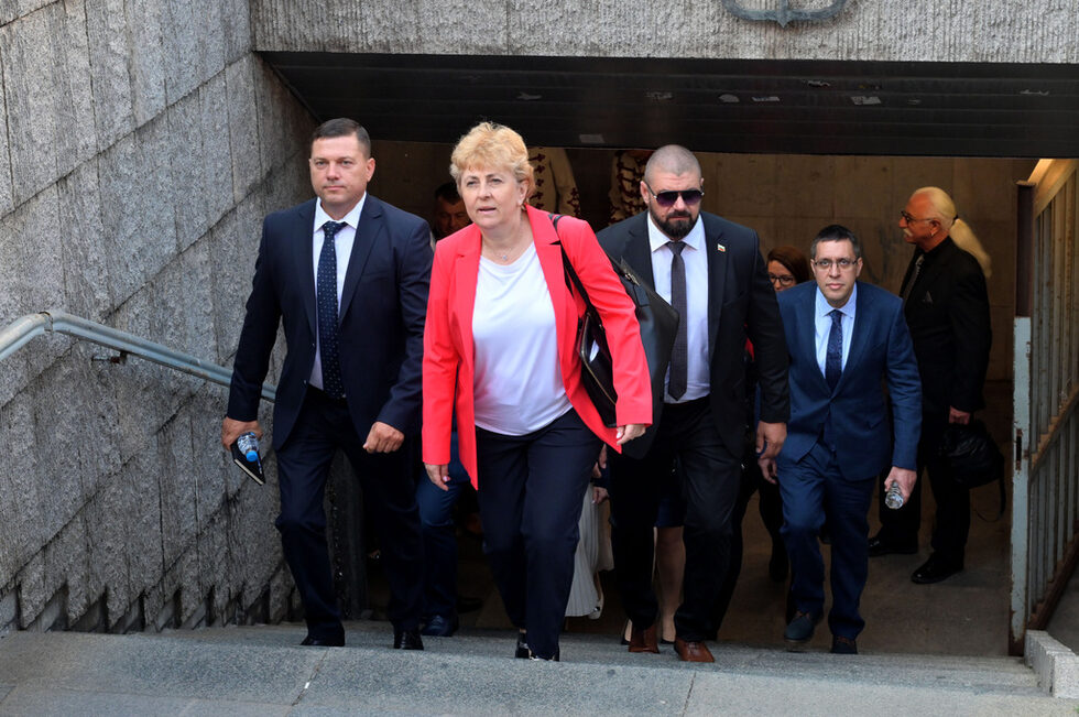 Изненадата на тези избори беше появата на партия "Величие" в парламента.