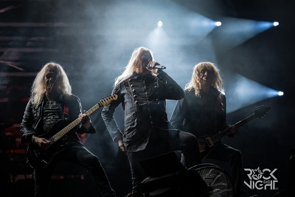 Saxon