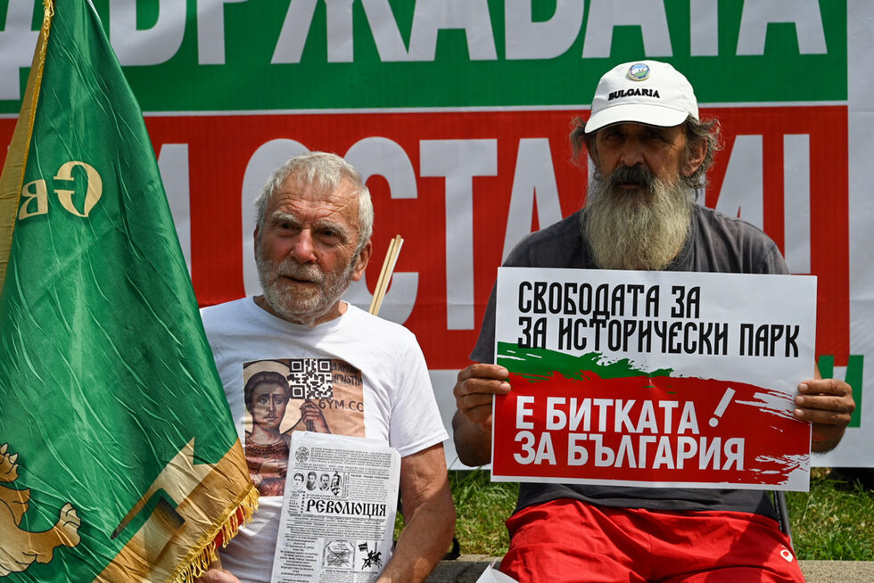 Йоло Денев също беше забелязан.<br /><br />