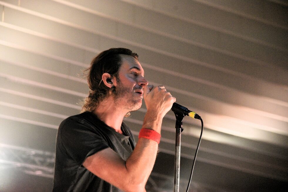 След това дойде време и за Editors, които представиха някои от най-големите си хитове.
