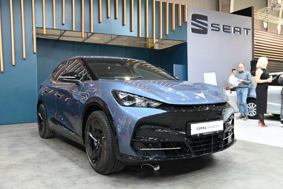 Cupra (спортната марка на Seat) представи Tavascan.