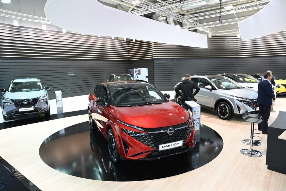 Nissan представя изцяло обновената си гама от кросоувъри.