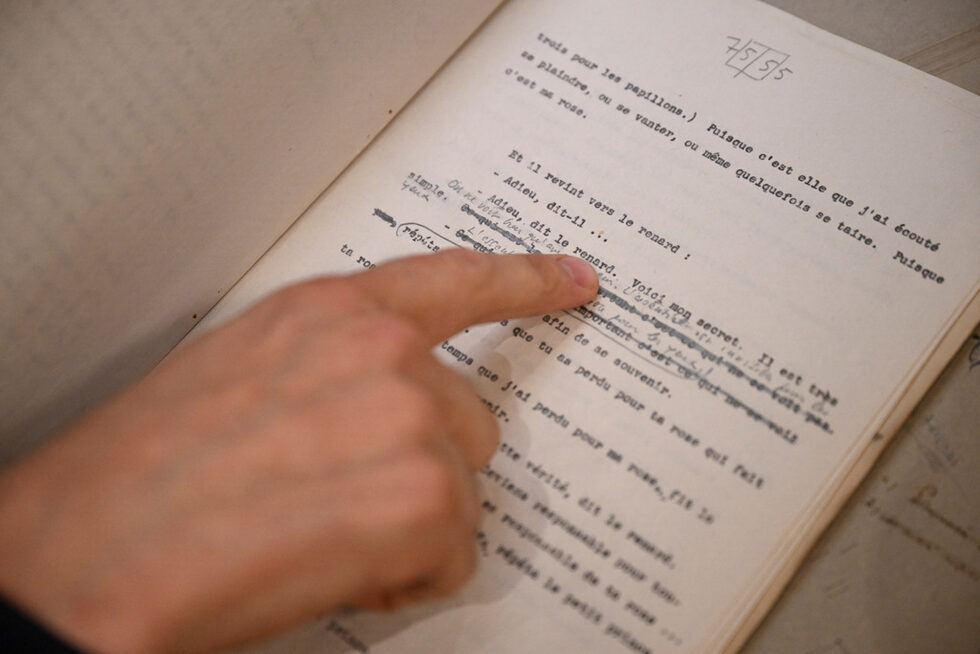 Сент-Екзюпери загива през 1944 г., когато самолетът му изчезва по време на военна разузнавателна мисия над Средиземно море.