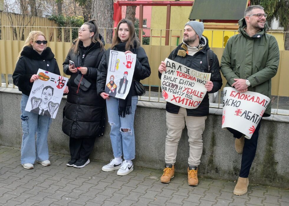 Според протестиращите проблемите в страната са дългогодишни и продължават да се задълбочават, но студентското движение им носи надежда, че ситуацията ще се подобри.