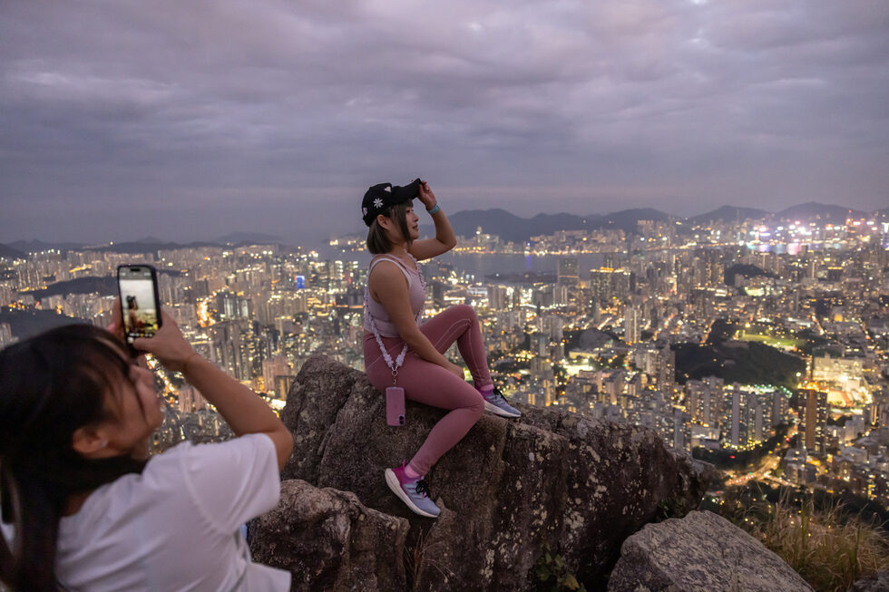 Тази година се навършват 10 години, откакто Ву става J-pop изпълнител.<br /><br />"Имах много трудни моменти и имаше моменти, в които исках да се откажа", казва тя на феновете си по време на събитие по случай годишнината.<br />