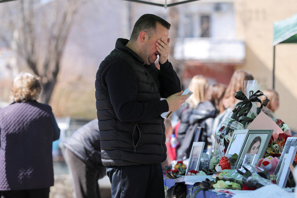 Фотогалерия: Кочани погребва жертвите на пожара