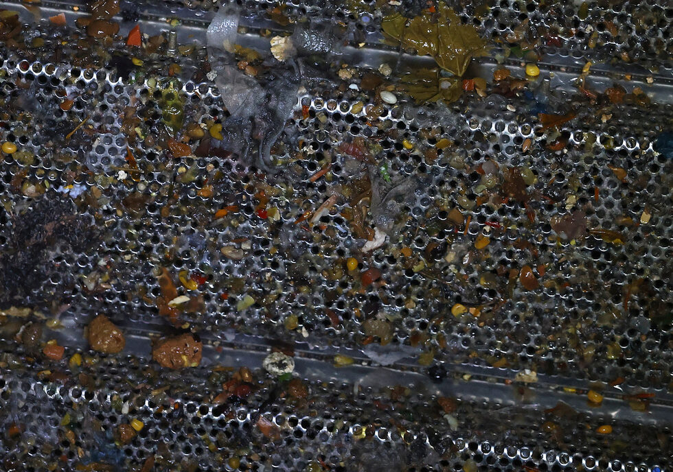 Фотогалерия: Водоснабдяване между дългове, замърсяване и спасителен план