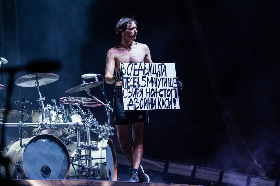 Фотогалерия: Световни музиканти завладяха сцената на Hills of Rock в Пловдив