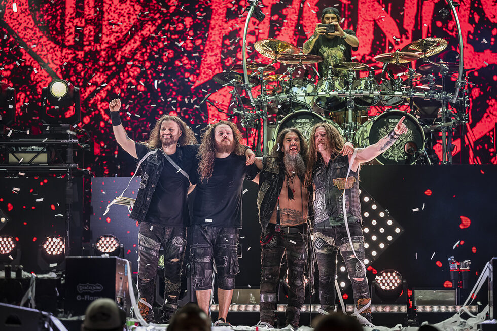 Хедлайнер във втората вечер бяха музикантите от Machine Head.